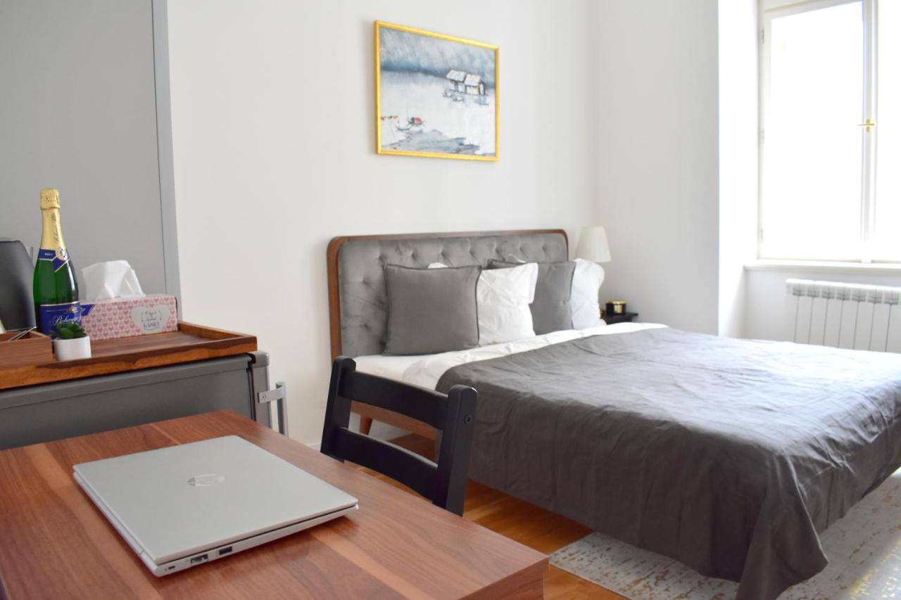 Lovely Apartment In Center Prague Praga Exterior foto
